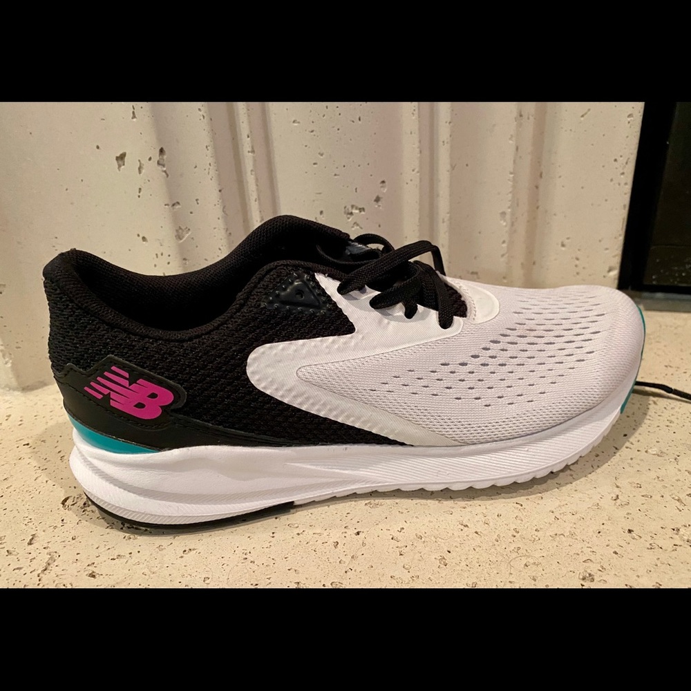 New Balance Running Course Tennis Shoes
